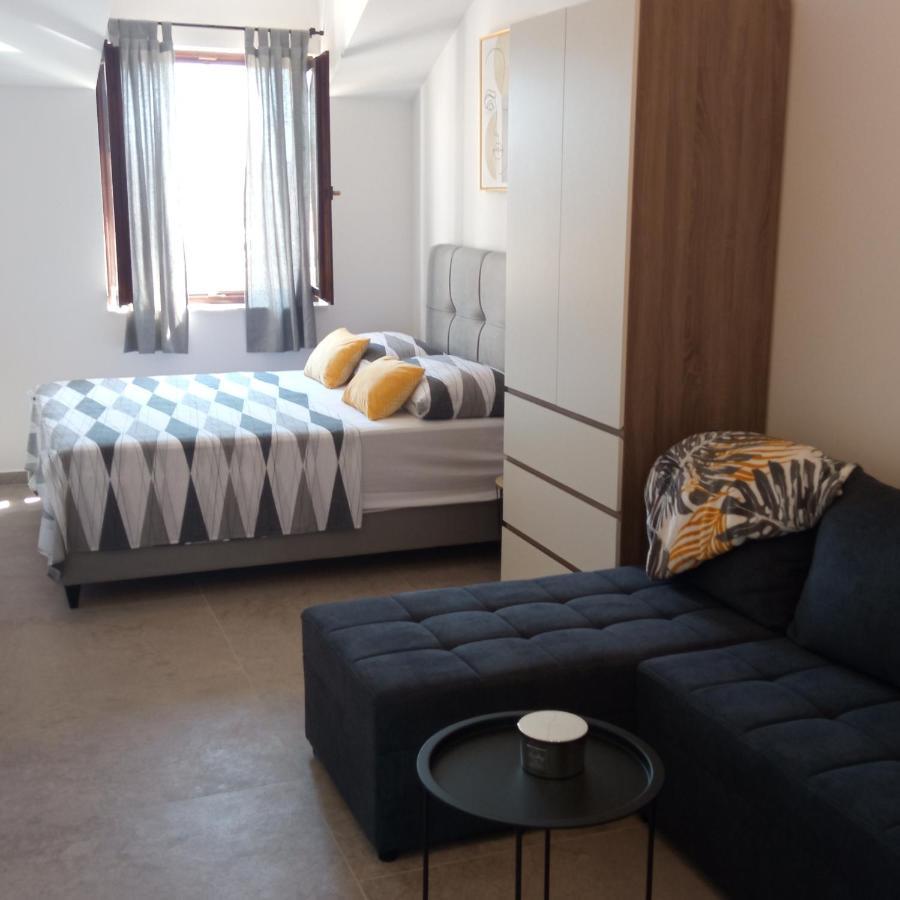 Apartments Lavanda - Free Parking And Grill يزيرا المظهر الخارجي الصورة
