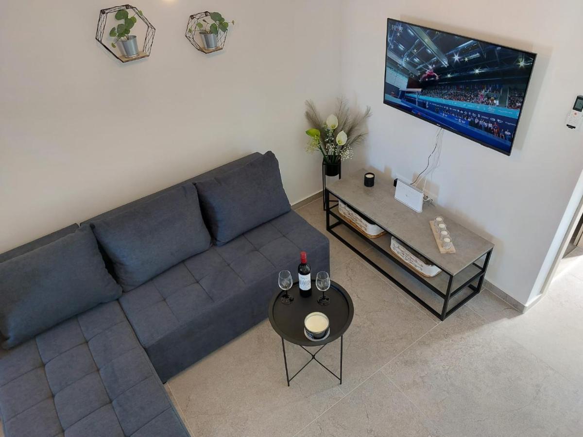 Apartments Lavanda - Free Parking And Grill يزيرا المظهر الخارجي الصورة