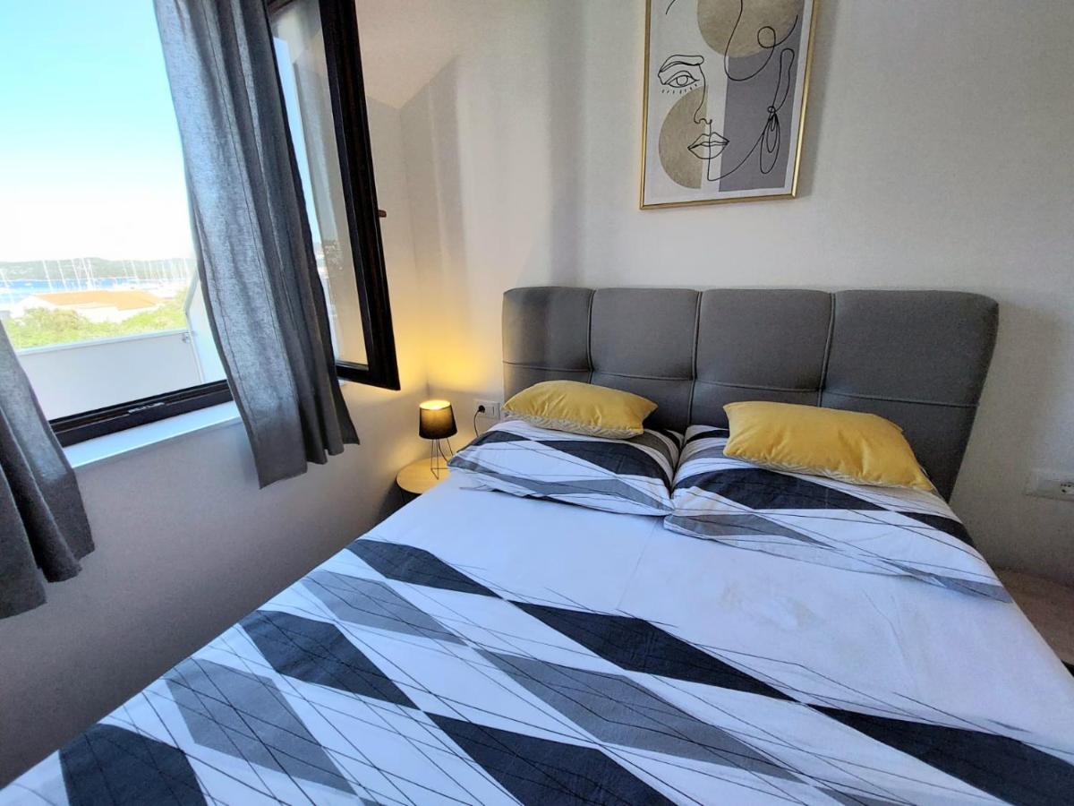 Apartments Lavanda - Free Parking And Grill يزيرا المظهر الخارجي الصورة