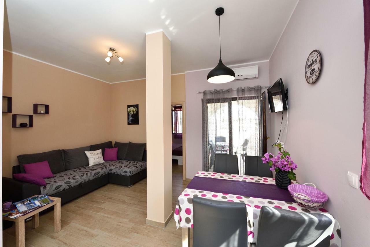 Apartments Lavanda - Free Parking And Grill يزيرا المظهر الخارجي الصورة